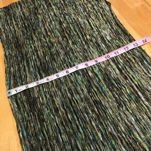 Dana Hebert infinity scarf - just gorgeous - Picture 5 of 7